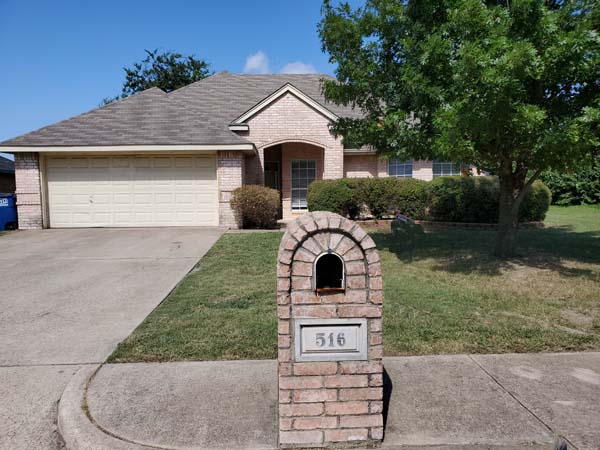 516 Bluebird Lane, Red Oak, TX